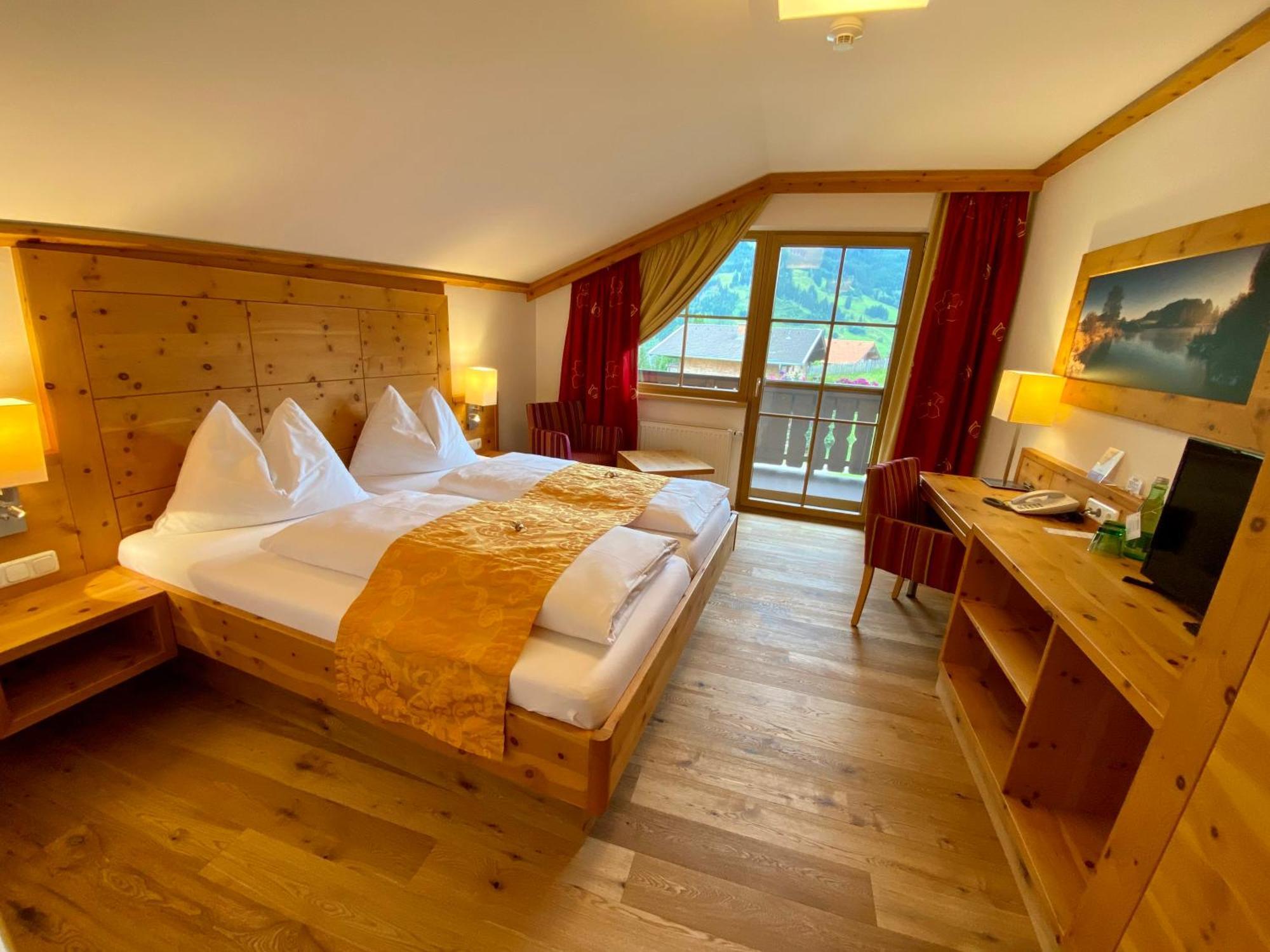 Berghotel Alpenklang Grossarl Exteriör bild