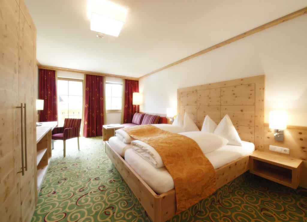 Berghotel Alpenklang Grossarl Exteriör bild